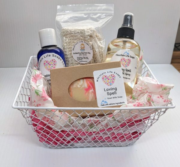 PXL_20241112_212931458.MP2_.jpg Loving Spell Gift Basket
