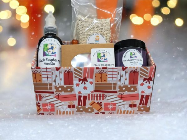 file-675b989.jpg Black Raspberry Vanilla Gift Box