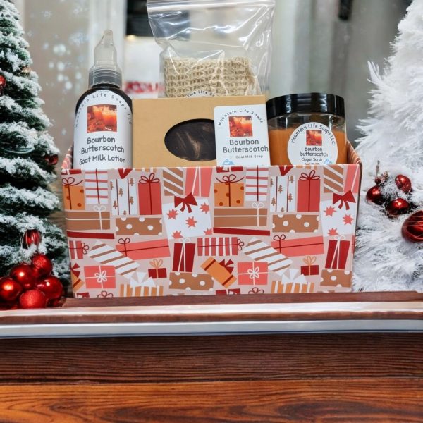file-d10ccc5.jpg Bourbon Butterscotch Gift Box