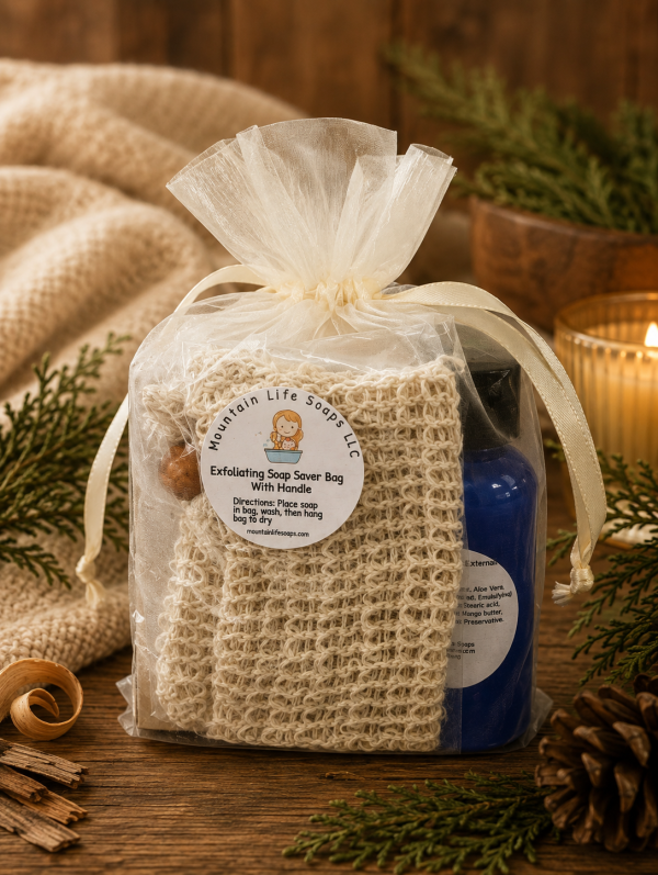 file_00000000ba3881fd9e1b9f3ff29a5532 Cashmere & Cedar Small Gift Bag
